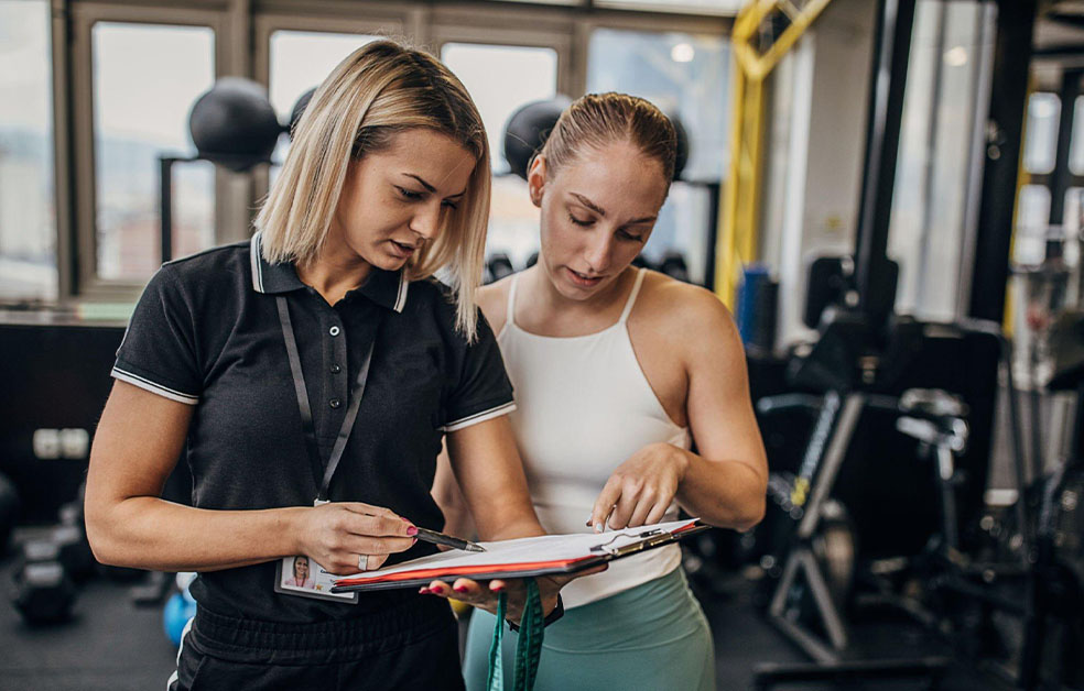 How to Become a Successful Fitness Consultant Skills, Strategies, and Career Growth