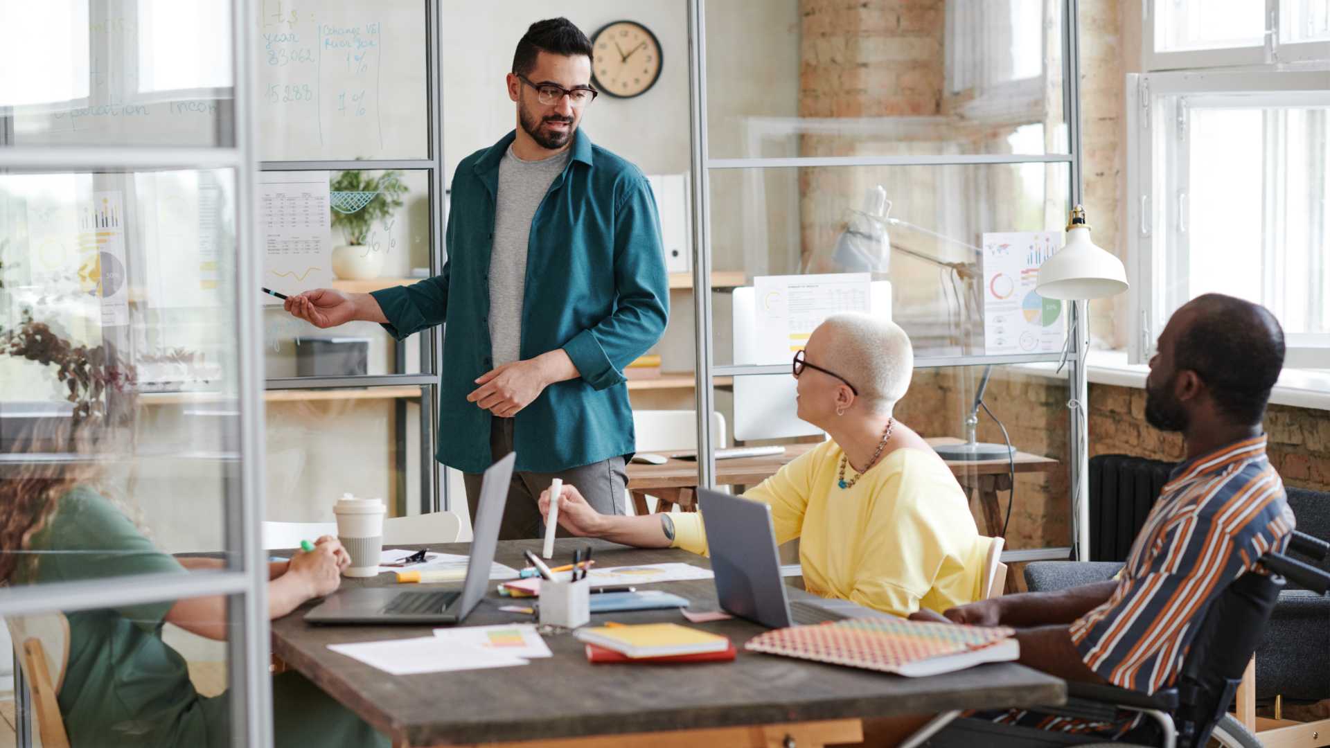 Sales Closers for Hire Boosting Revenue and Driving Conversions